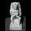 Statut Du Dieu Thot Présentant L'Oeil D'Horus En Stéatite Grise
