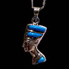 Bijoux Profil De Nfertiti En Argent Avec Incrustation Turquoise Sur Un Profil Et Avec Incrustation Cornaline Sur L'autre Profil