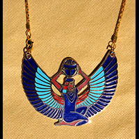 Pendentif Isis Aile Prsentant Le Scarabe - 53 Ko