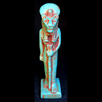 Statue De La Desse Sekhmet. - 28 Ko