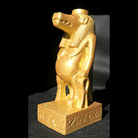 Statue De La D�esse Taouret En St�atite - 32&nbsp;Ko