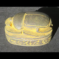 Scarab�e En St�atite Grav� Avec Hi�roglyphes - 44&nbsp;Ko