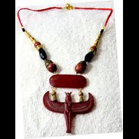 Bijoux Pharaonique Pendentif D�esse Isis  En R�sine, Montage Cuivre Et Pierre, Cr�ation Artisanale Lili Lotus Au Caire - 29&nbsp;Ko